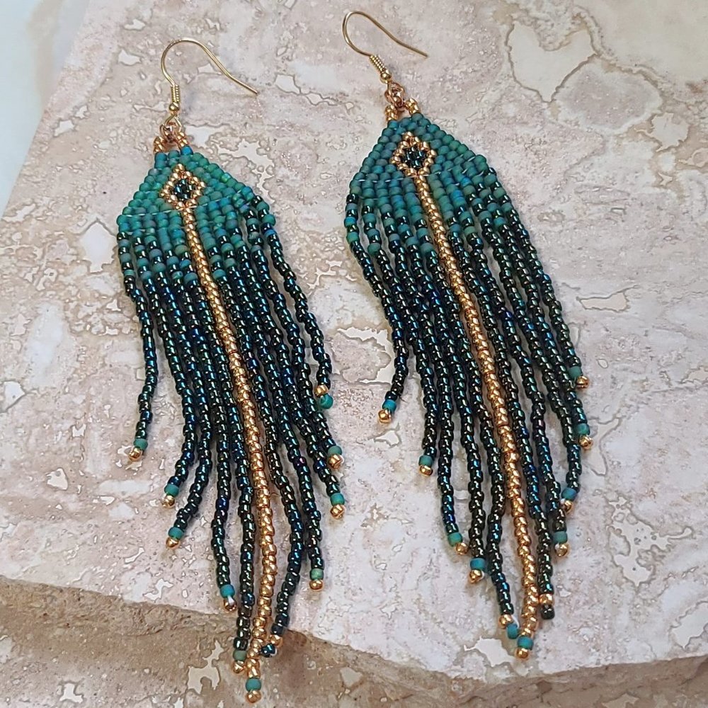 Handmade green seed bead earrings, miyuki glass beads, handstitched, ship 4.99 - Picture 4 of 4